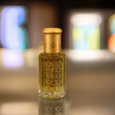 دهن عود لويس